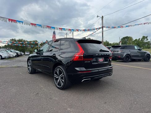 Used 2021 Volvo XC60 T8 R-Design w/ Advanced Package AWD/4WD image 3