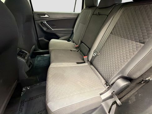 Used 2020 Volkswagen Tiguan S image 13