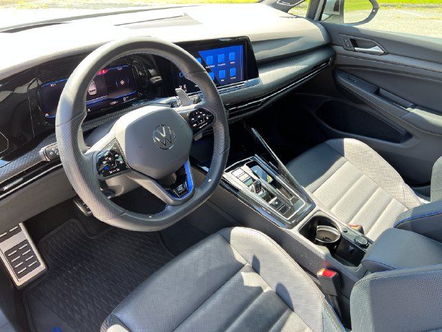 Used 2024 Volkswagen Golf R AWD/4WD image 18
