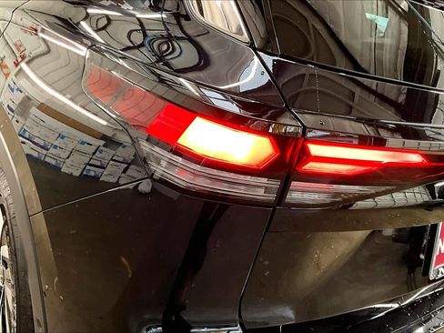 New 2026 Volkswagen Tiguan S image 24