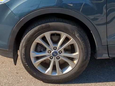 Used 2019 Ford Escape SE image 17