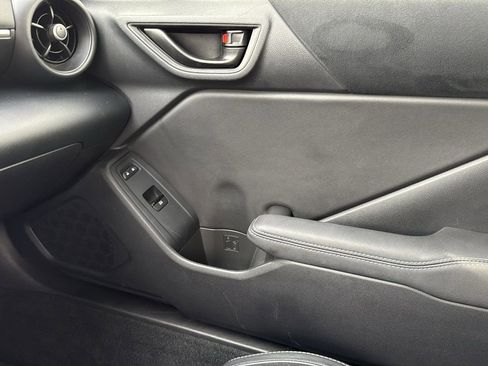 Used 2023 Toyota GR86 Premium image 23