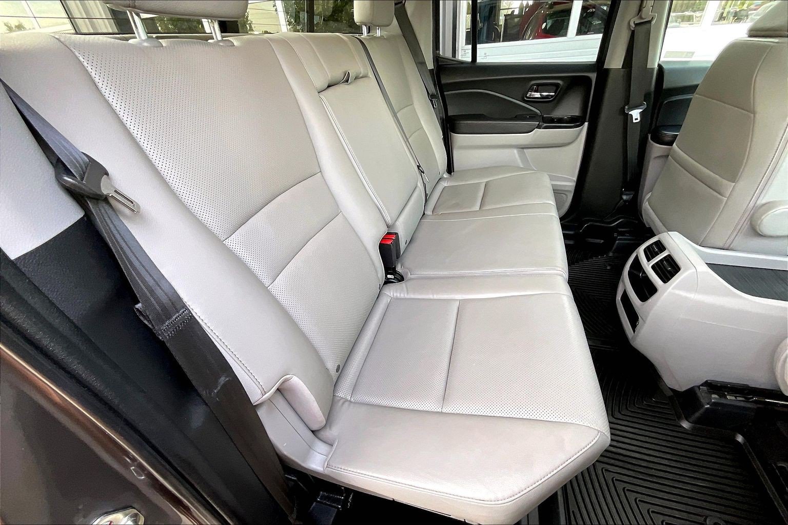 Used 2019 Honda Ridgeline RTL-E image 22