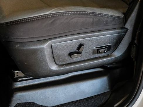 Used 2024 RAM 2500 Big Horn w/ Off Road Package image 40