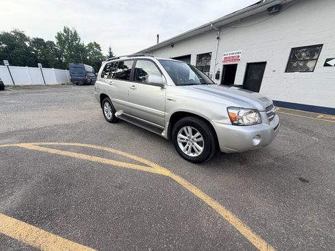 Used 2006 Toyota Highlander Limited AWD/4WD image 17