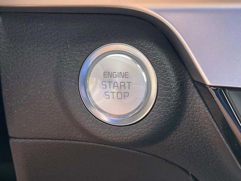 New 2025 Kia Telluride S image 31