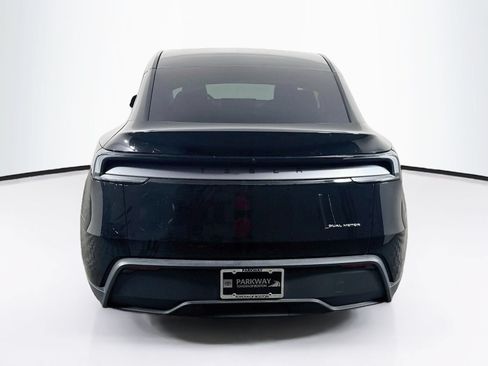 Used 2026 Tesla Model Y Long Range AWD/4WD image 6