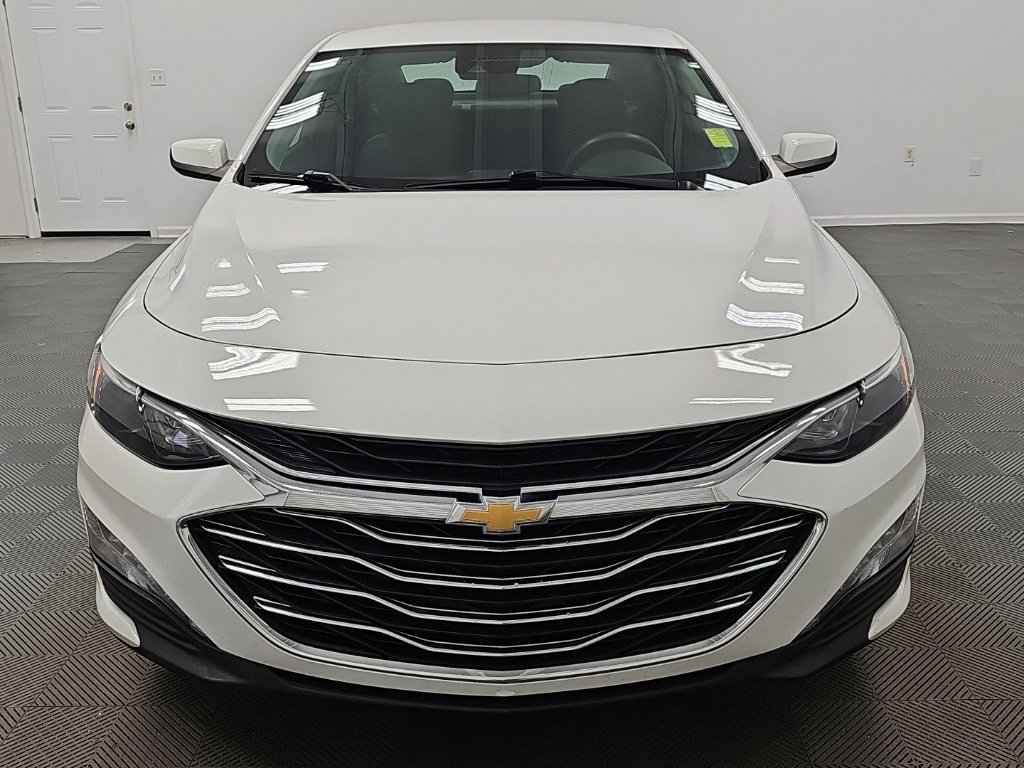 Used 2024 Chevrolet Malibu LT FWD image 4