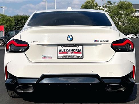 Used 2023 BMW M240i xDrive Coupe AWD/4WD image 4
