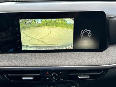 New 2025 Nissan Kicks SV w/ SV Premium Package image 15