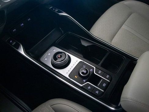 Used 2022 Kia Sorento S image 31