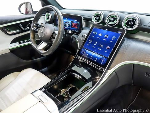 Used 2023 Mercedes-Benz GLC 300 4MATIC w/ AMG Line image 36