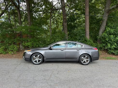 Used 2010 Acura TL SH-AWD image 2