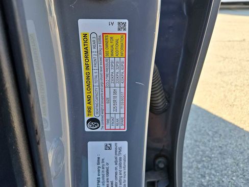 Used 2024 Honda HR-V Sport image 25