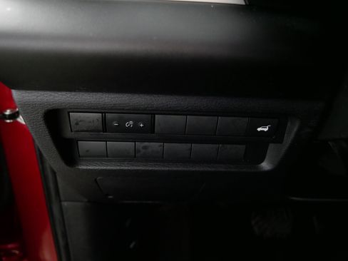 Used 2023 Mitsubishi Outlander SE image 26