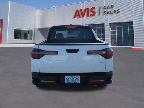 Used 2025 Hyundai Santa Cruz SEL AWD/4WD image 7