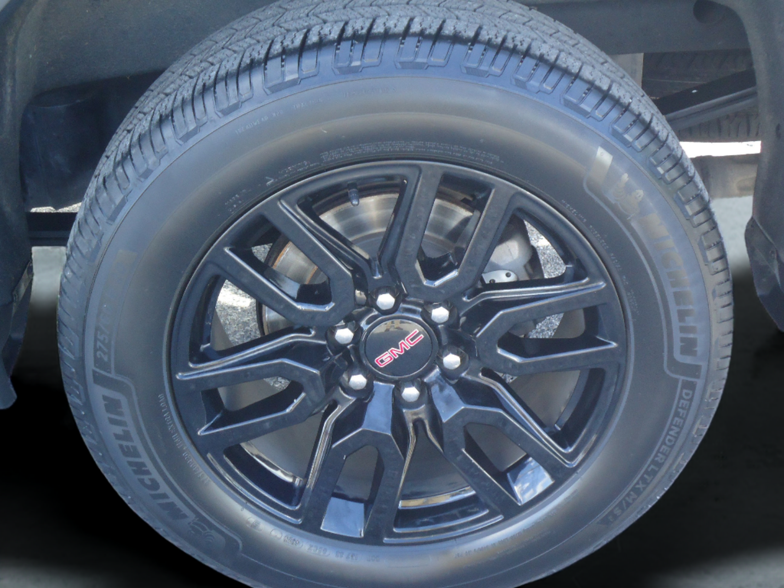 Used 2021 GMC Sierra 1500 Elevation w/ Preferred Package AWD/4WD image 9