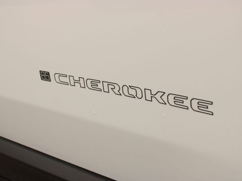 New 2026 Jeep Cherokee Limited AWD/4WD image 4
