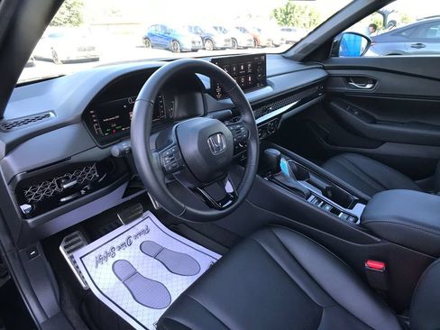 Certified 2024 Honda Accord Sport image 19