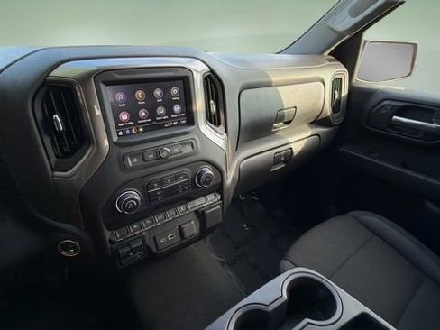 Used 2024 Chevrolet Silverado 1500 Custom Trail Boss AWD/4WD image 23