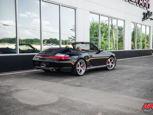 Used 2004 Porsche 911 Carrera 4S AWD/4WD image 21