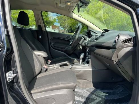 Used 2019 Ford Fiesta SE FWD image 22