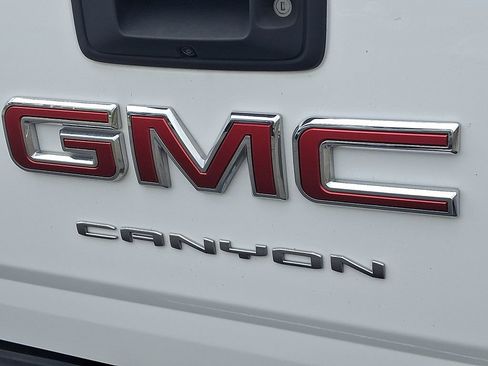 Used 2022 GMC Canyon AT4 w/ Trailering Package AWD/4WD image 30