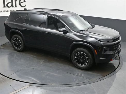 New 2026 Chevrolet Traverse Z71 w/ Driver Confidence Package image 17