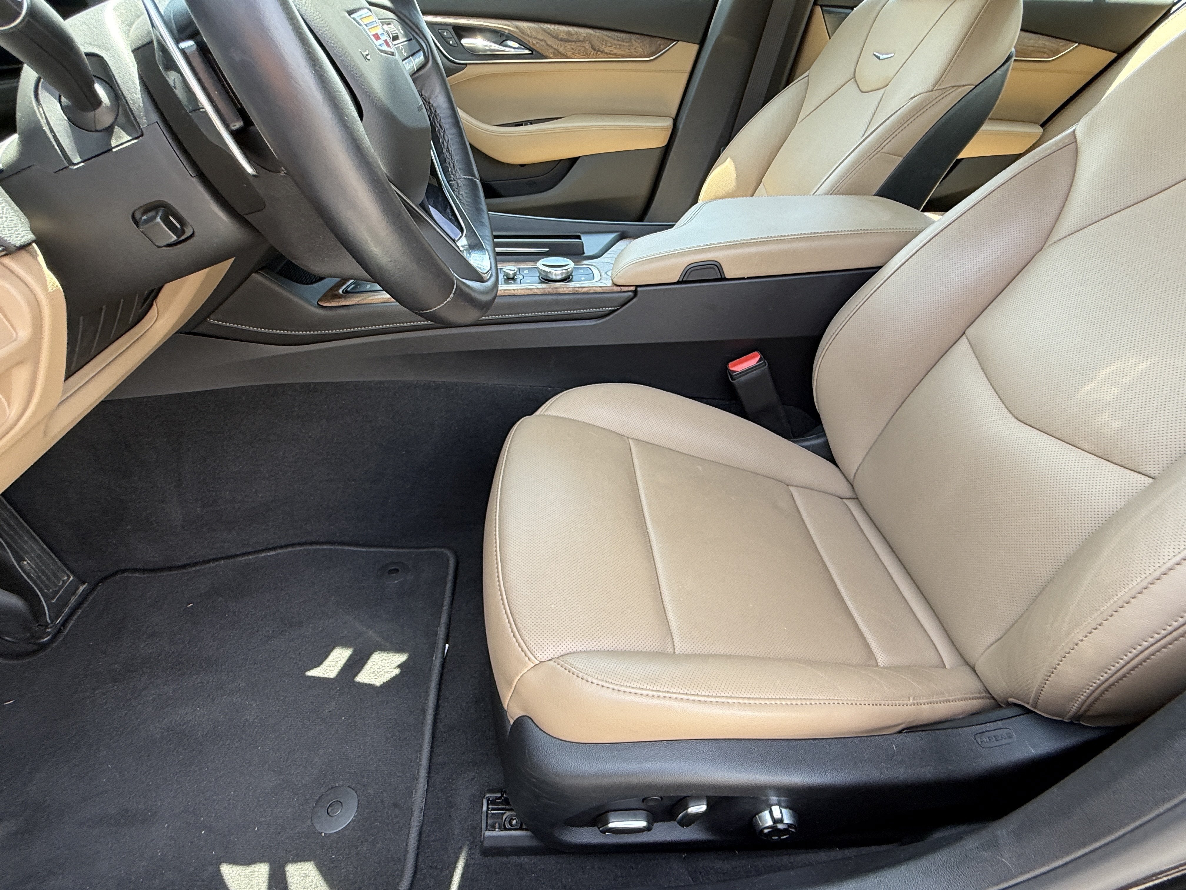 Used 2025 Cadillac CT5 Premium Luxury w/ Sun And Sound Package RWD image 20