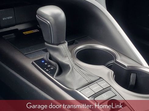 Used 2024 Toyota Camry XSE image 28