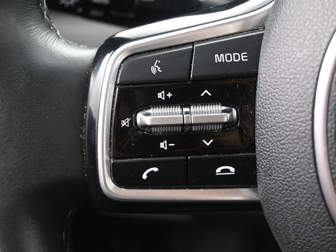 Used 2023 Kia Sorento EX image 21