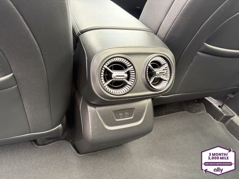Used 2024 Chevrolet Blazer EV LT AWD/4WD image 13