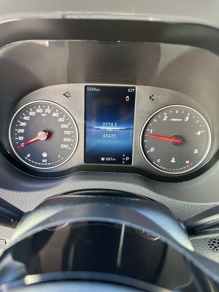 Used 2025 Mercedes-Benz Sprinter 2500 image 16