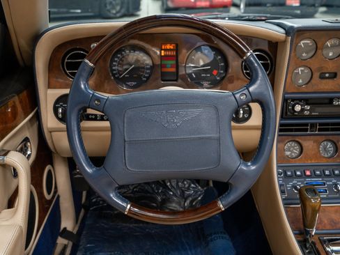 Used 1999 Bentley Azure Mulliner RWD image 14