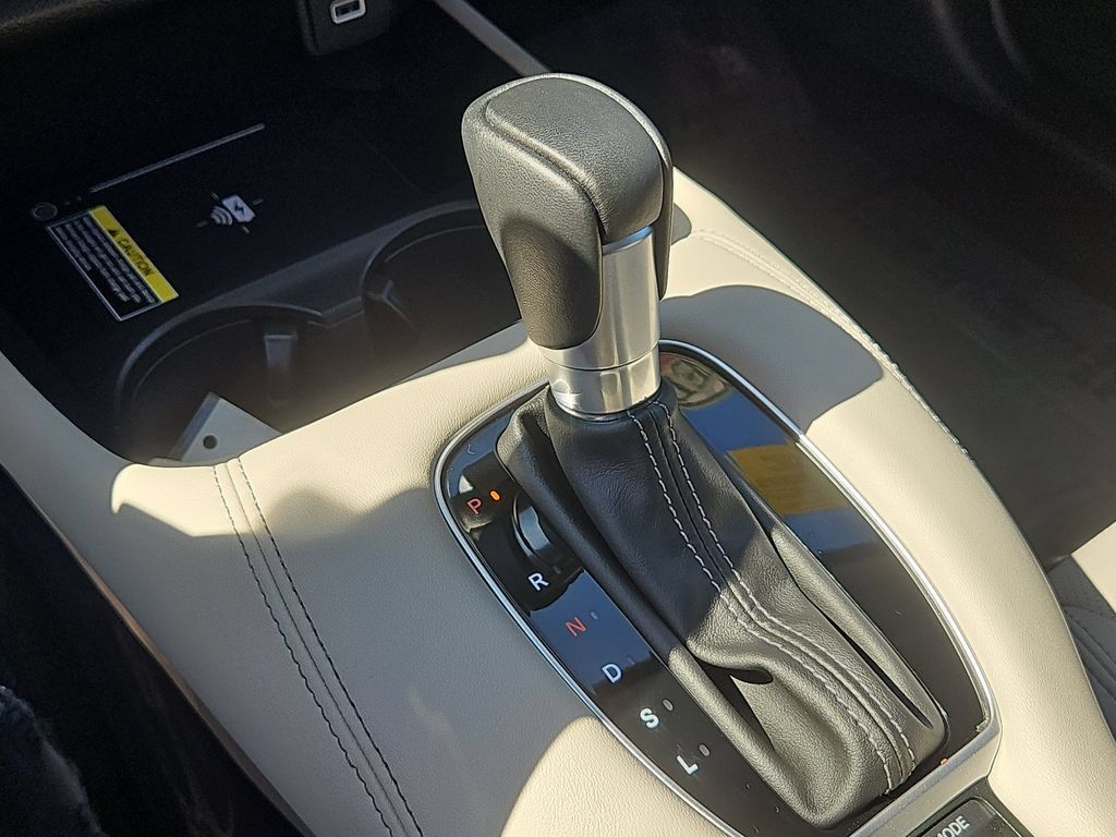 Certified 2025 Honda HR-V EX-L image 23
