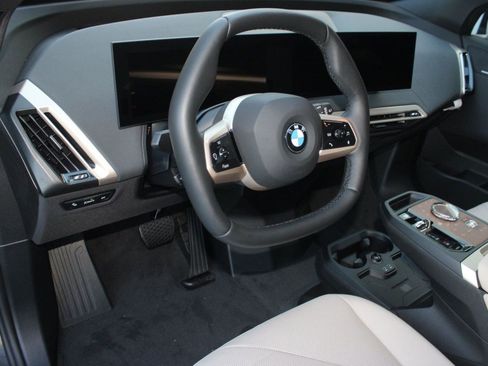 New 2026 BMW iX xDrive45 w/ Executive Package image 4