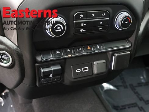 Used 2024 Chevrolet Silverado 1500 Custom AWD/4WD image 20