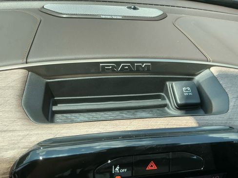 New 2026 RAM 1500 Limited image 28