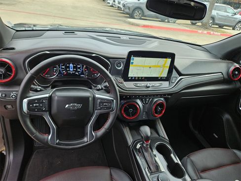 Used 2025 Chevrolet Blazer RS image 15