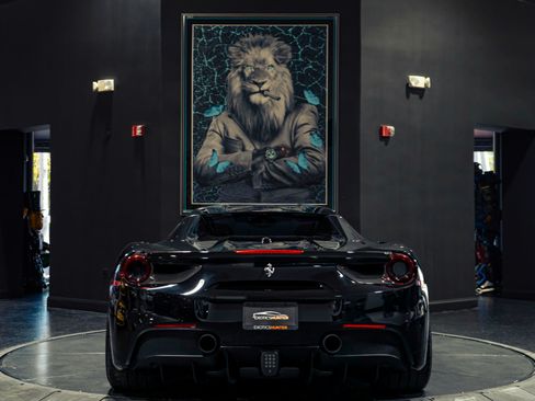 Used 2016 Ferrari 488 Spider RWD image 6
