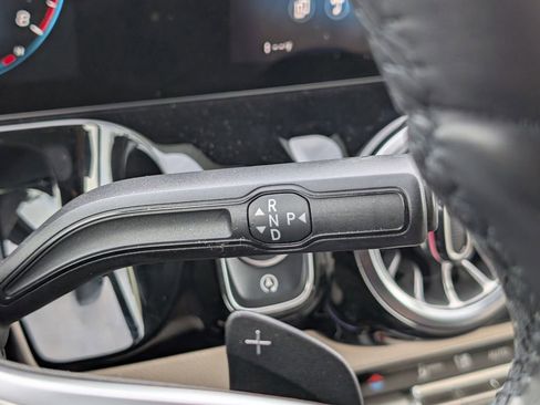 Certified 2022 Mercedes-Benz GLA 250 4MATIC image 8