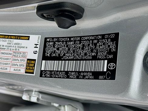 Certified 2022 Toyota Prius image 30
