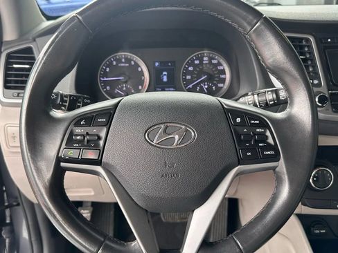 Used 2016 Hyundai Tucson Sport FWD image 12
