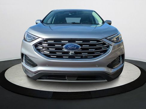 Used 2024 Ford Edge Titanium w/ Equipment Group 301A image 8