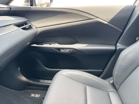Certified 2025 Lexus RX 350 Premium w/ Accessory Package (Z1) FWD image 24