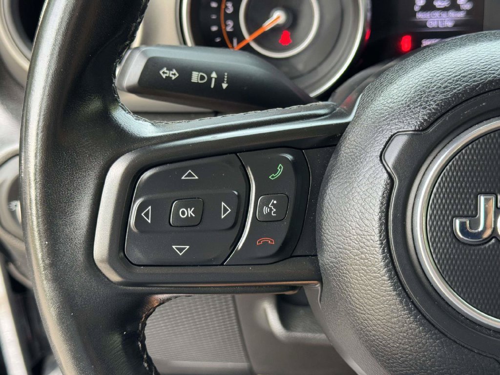Used 2022 Jeep Wrangler Unlimited Sport AWD/4WD image 12