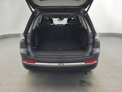 Used 2022 Jeep Grand Cherokee Limited 4xe image 29