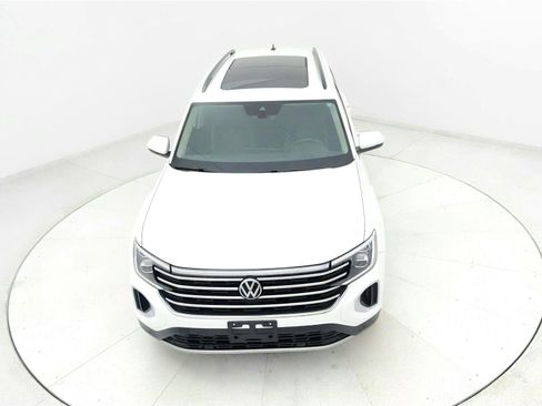 Used 2024 Volkswagen Atlas SE image 20