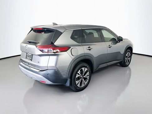 Used 2021 Nissan Rogue SV FWD image 7