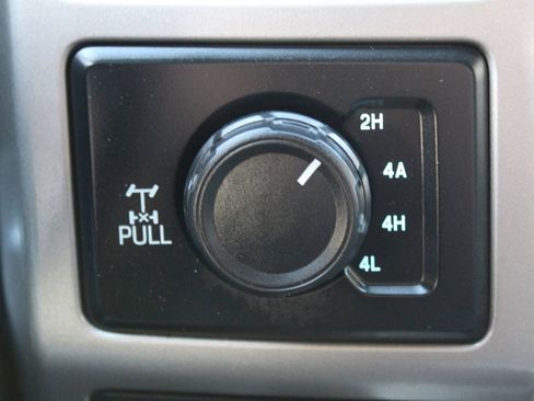 Used 2017 Ford F150 Lariat image 25